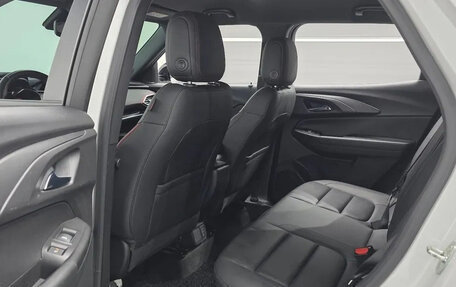 Chevrolet TrailBlazer, 2022 год, 2 300 000 рублей, 19 фотография