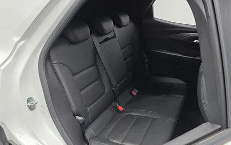 Chevrolet TrailBlazer, 2022 год, 2 300 000 рублей, 21 фотография
