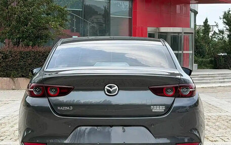 Mazda 3, 2023 год, 1 800 000 рублей, 5 фотография