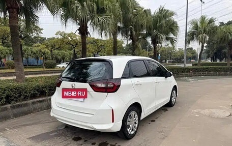 Honda Fit, 2022 год, 865 000 рублей, 9 фотография