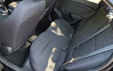 Hyundai Solaris II рестайлинг, 2016 год, 1 050 000 рублей, 3 фотография