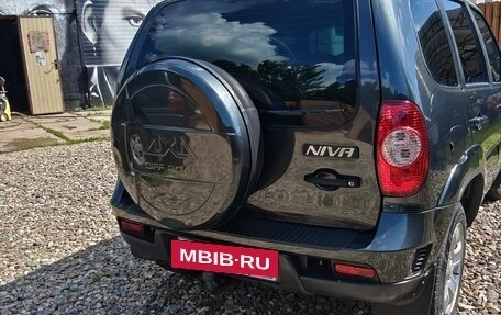 Chevrolet Niva I рестайлинг, 2012 год, 750 000 рублей, 2 фотография
