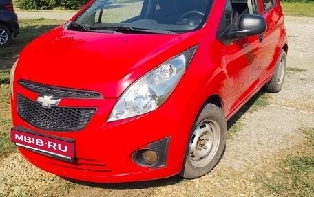 Chevrolet Spark III, 2012 год, 550 000 рублей, 3 фотография