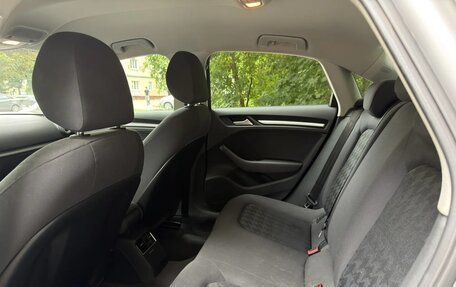 Audi A3, 2015 год, 1 150 000 рублей, 10 фотография