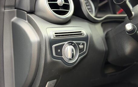 Mercedes-Benz C-Класс, 2017 год, 2 300 000 рублей, 18 фотография
