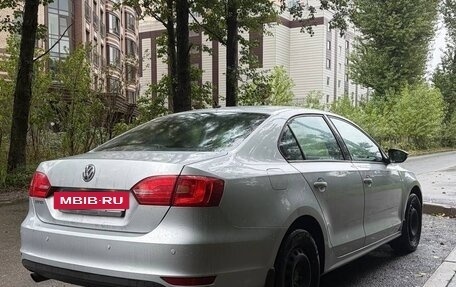 Volkswagen Jetta VI, 2012 год, 890 000 рублей, 4 фотография