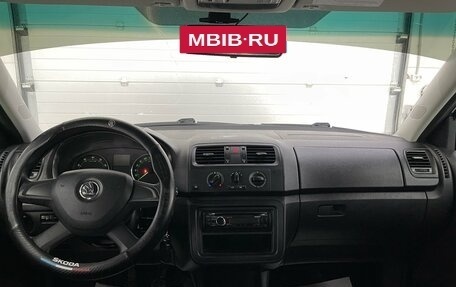 Skoda Fabia II, 2013 год, 699 000 рублей, 10 фотография
