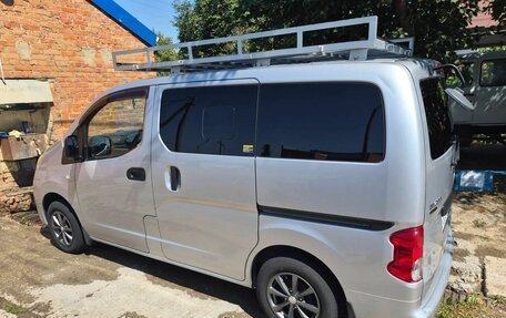 Nissan NV200, 2015 год, 1 350 000 рублей, 3 фотография