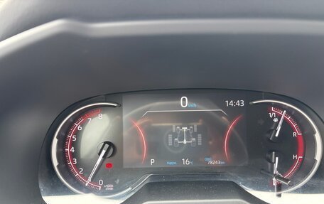 Toyota RAV4, 2021 год, 3 250 000 рублей, 12 фотография