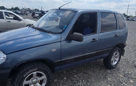 Chevrolet Niva I рестайлинг, 2008 год, 360 000 рублей, 3 фотография