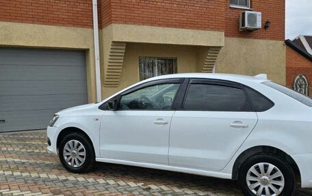 Volkswagen Polo VI (EU Market), 2013 год, 630 000 рублей, 3 фотография