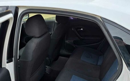 Volkswagen Polo VI (EU Market), 2013 год, 630 000 рублей, 6 фотография