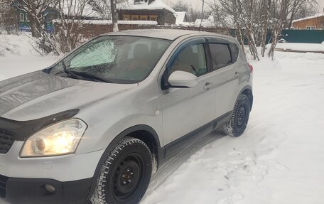 Nissan Qashqai, 2009 год, 850 000 рублей, 2 фотография