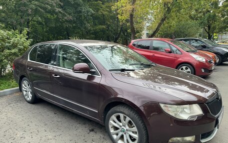 Skoda Superb III рестайлинг, 2011 год, 900 000 рублей, 4 фотография