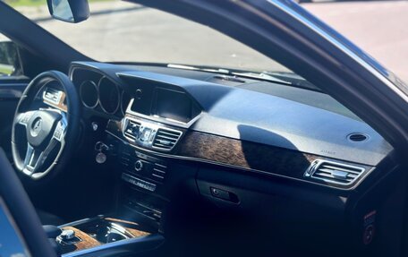 Mercedes-Benz E-Класс, 2015 год, 2 170 000 рублей, 16 фотография