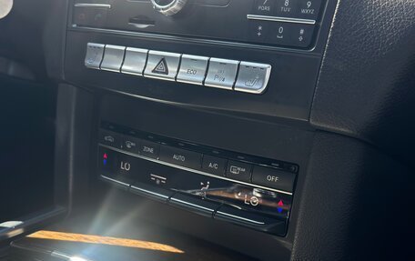 Mercedes-Benz E-Класс, 2015 год, 2 170 000 рублей, 21 фотография