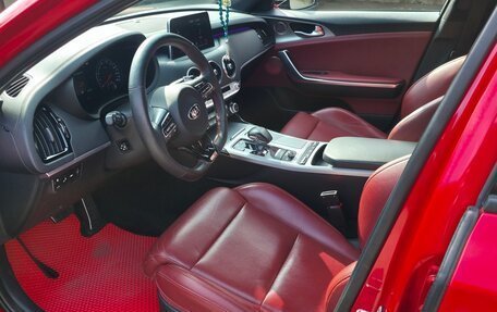 KIA Stinger I, 2019 год, 2 700 000 рублей, 6 фотография