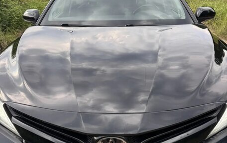 Toyota Camry, 2018 год, 3 000 000 рублей, 2 фотография