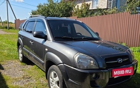 Hyundai Tucson III, 2008 год, 820 000 рублей, 2 фотография
