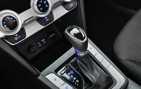 Hyundai Elantra VI рестайлинг, 2019 год, 1 639 000 рублей, 15 фотография