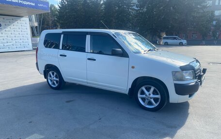 Toyota Probox I, 2004 год, 585 000 рублей, 4 фотография