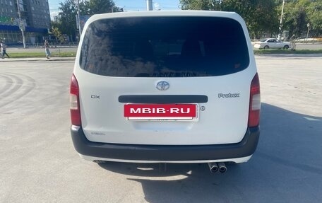 Toyota Probox I, 2004 год, 585 000 рублей, 7 фотография
