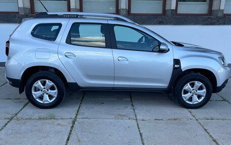Renault Duster, 2021 год, 2 300 000 рублей, 2 фотография