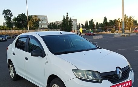 Renault Logan II, 2014 год, 450 000 рублей, 6 фотография