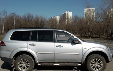 Mitsubishi Pajero Sport II рестайлинг, 2013 год, 1 499 000 рублей, 2 фотография