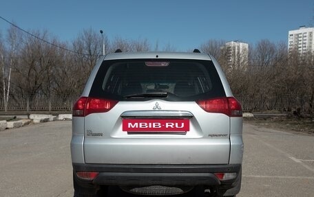 Mitsubishi Pajero Sport II рестайлинг, 2013 год, 1 499 000 рублей, 5 фотография