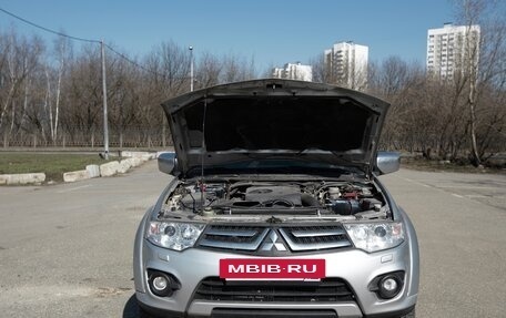 Mitsubishi Pajero Sport II рестайлинг, 2013 год, 1 499 000 рублей, 4 фотография