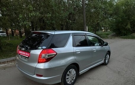 Honda Fit Shuttle I рестайлинг, 2011 год, 820 000 рублей, 11 фотография