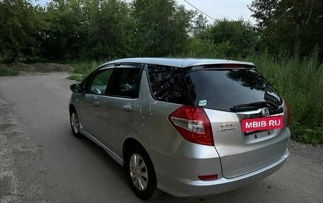 Honda Fit Shuttle I рестайлинг, 2011 год, 820 000 рублей, 4 фотография