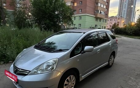 Honda Fit Shuttle I рестайлинг, 2011 год, 820 000 рублей, 13 фотография