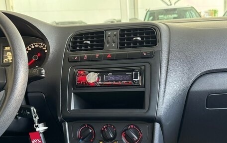 Volkswagen Polo VI (EU Market), 2014 год, 945 000 рублей, 13 фотография