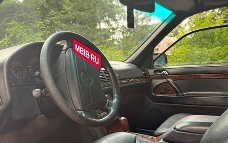 Mercedes-Benz S-Класс, 1996 год, 650 000 рублей, 4 фотография