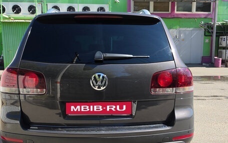 Volkswagen Touareg III, 2008 год, 1 690 000 рублей, 15 фотография