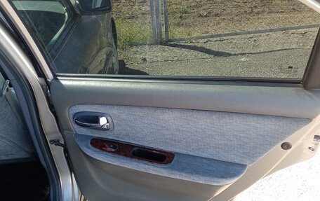 KIA Magentis I, 2005 год, 380 000 рублей, 18 фотография
