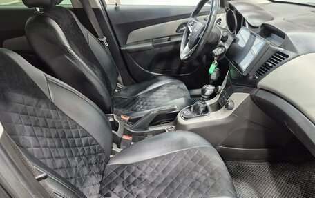 Chevrolet Cruze II, 2011 год, 760 000 рублей, 13 фотография