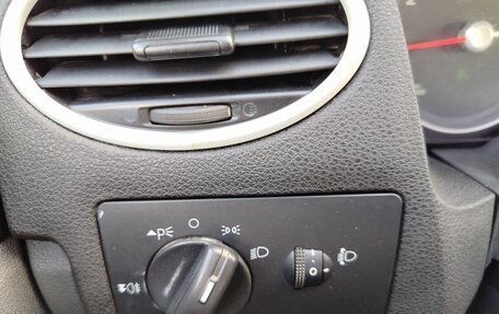 Ford Focus II рестайлинг, 2007 год, 315 000 рублей, 16 фотография