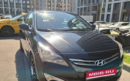 Hyundai Solaris II рестайлинг, 2015 год, 930 000 рублей, 14 фотография