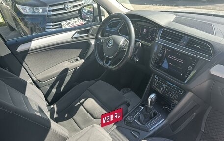 Volkswagen Tiguan II, 2017 год, 2 229 000 рублей, 5 фотография