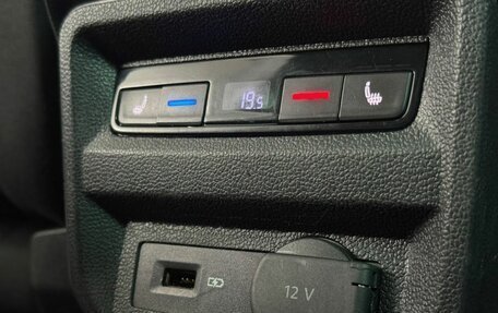 Volkswagen Tiguan II, 2017 год, 2 300 000 рублей, 19 фотография