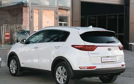 KIA Sportage IV рестайлинг, 2018 год, 2 100 000 рублей, 7 фотография