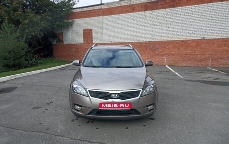 KIA cee'd I рестайлинг, 2011 год, 620 000 рублей, 1 фотография