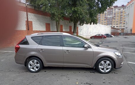 KIA cee'd I рестайлинг, 2011 год, 620 000 рублей, 4 фотография
