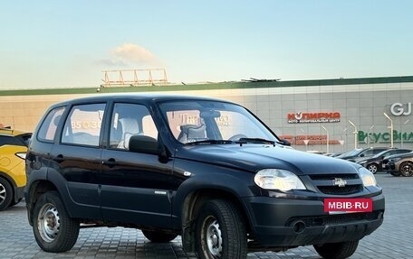 Chevrolet Niva I рестайлинг, 2013 год, 299 990 рублей, 2 фотография