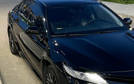 Toyota Camry, 2019 год, 2 950 000 рублей, 9 фотография