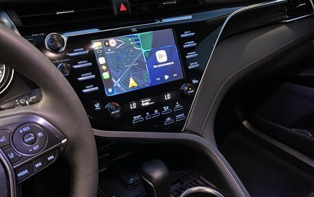 Toyota Camry, 2019 год, 2 950 000 рублей, 18 фотография