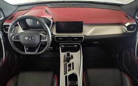 Geely Coolray I, 2022 год, 1 660 000 рублей, 9 фотография